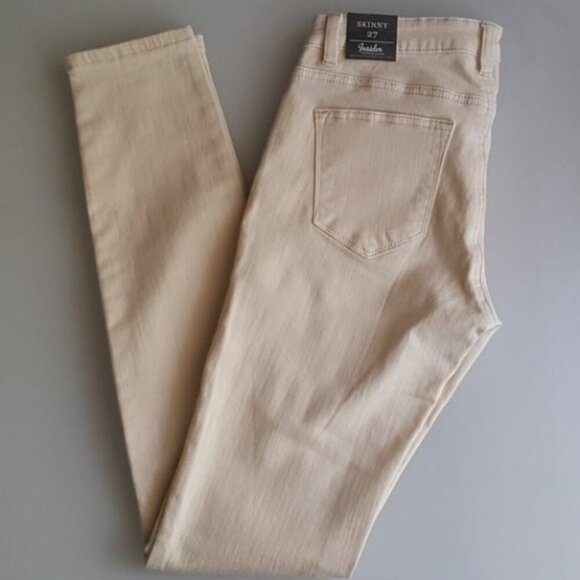 🇨🇦 SMART SET - Low-Rise Skinny Jeans - Picture 12 of 15